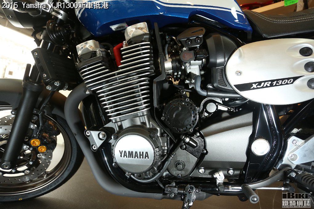 Yamaha XJR1300 (11)